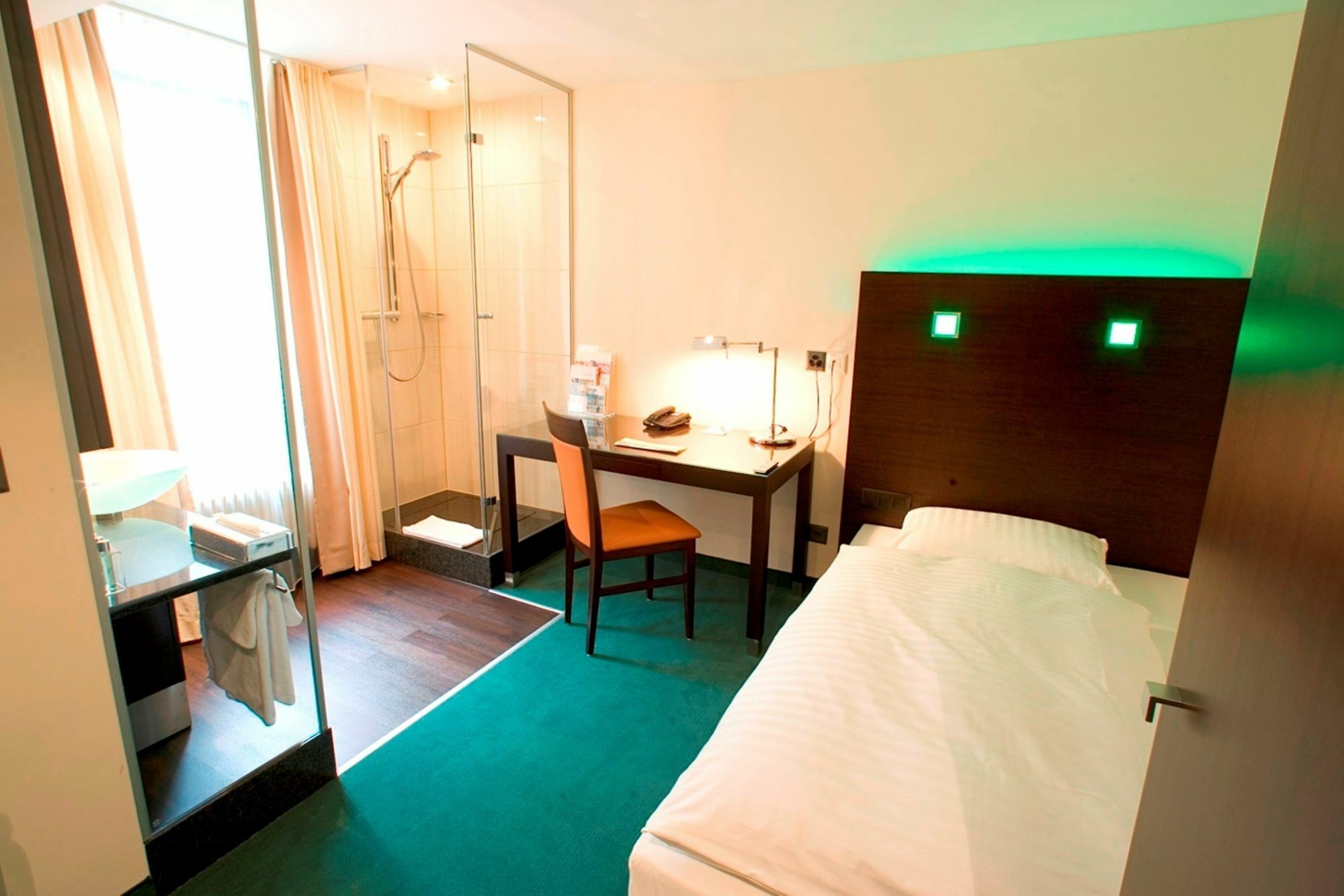 Stay2Night Bs Zurich Exterior photo