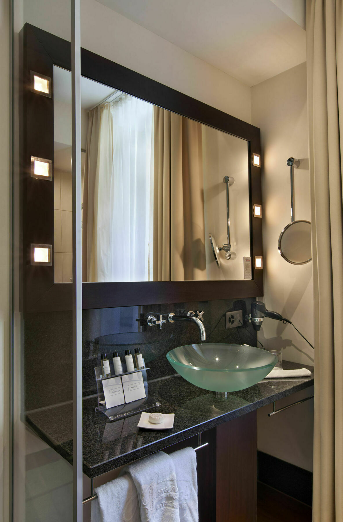 Stay2Night Bs Zurich Exterior photo